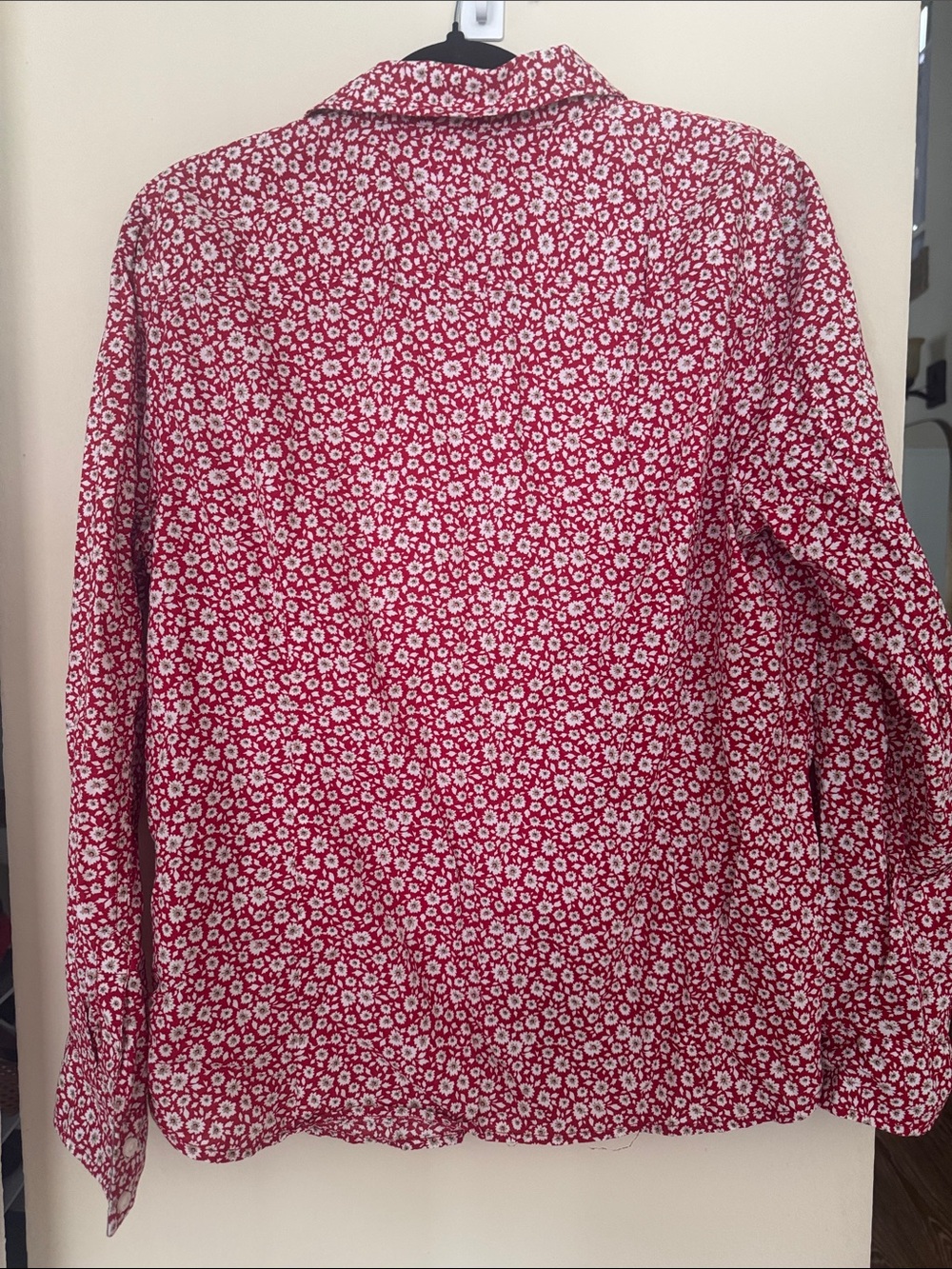Tommy Hilfiger Red Floral Button-Down Shirt - Picture 3 of 3